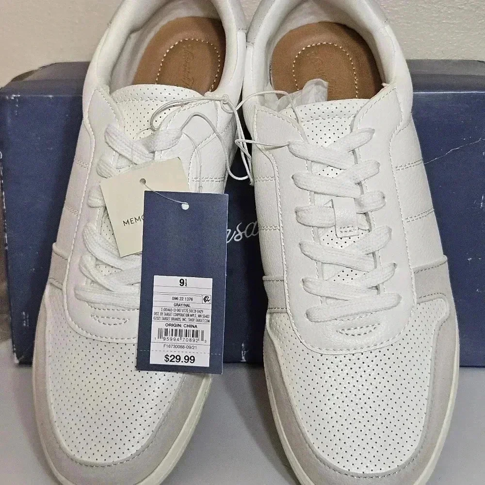 Universal Thread Hal Sneakers white n light gray lady's sizes - Picture 9 of 11